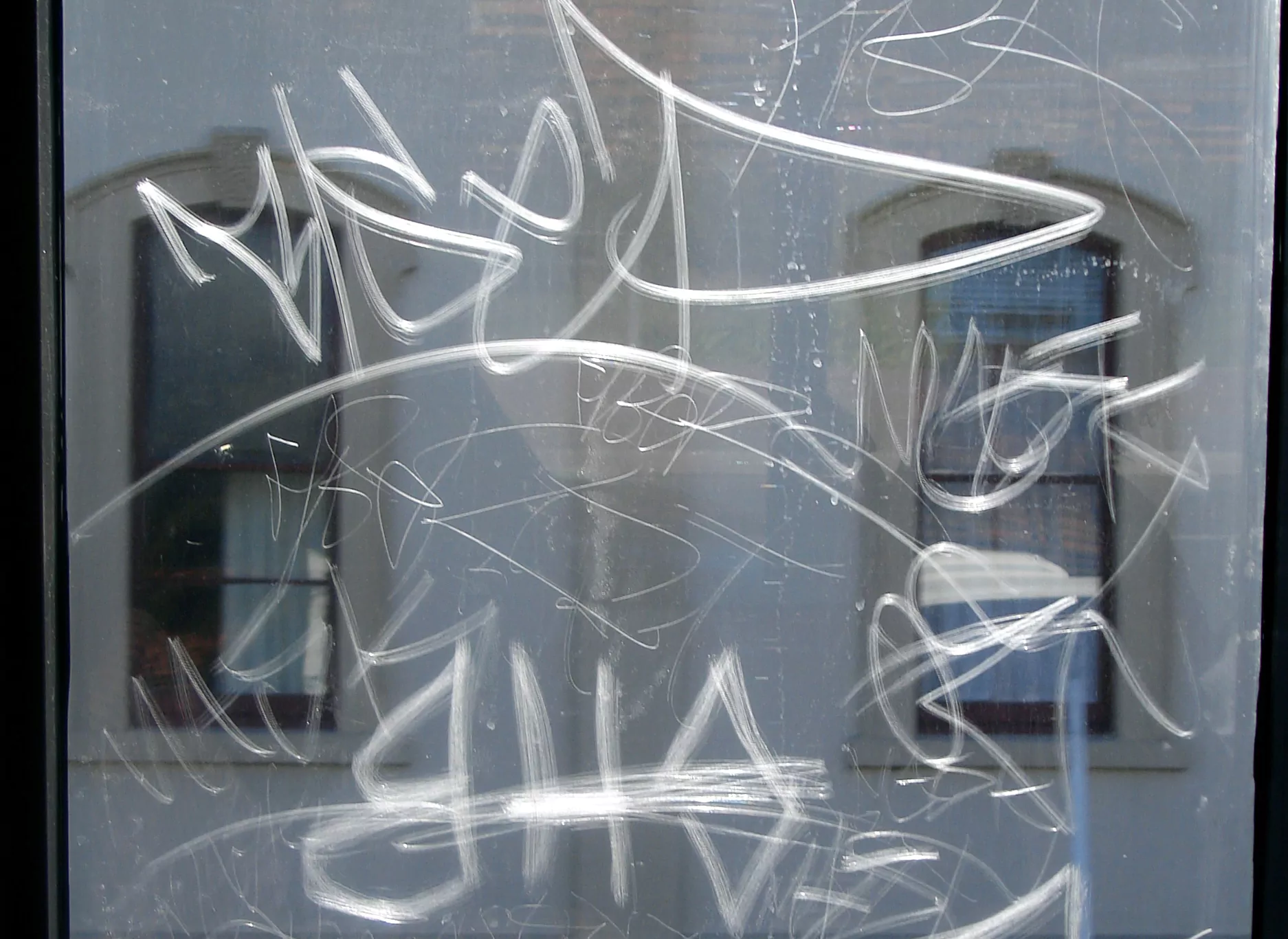orlando-window-film-anti-graffiti-window-film-scratches-film